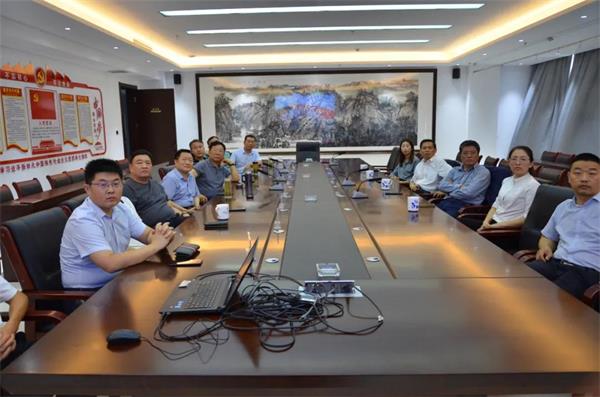 鞍钢建设集团党委书记、董事长孙凤先 到一滕集团参观考察